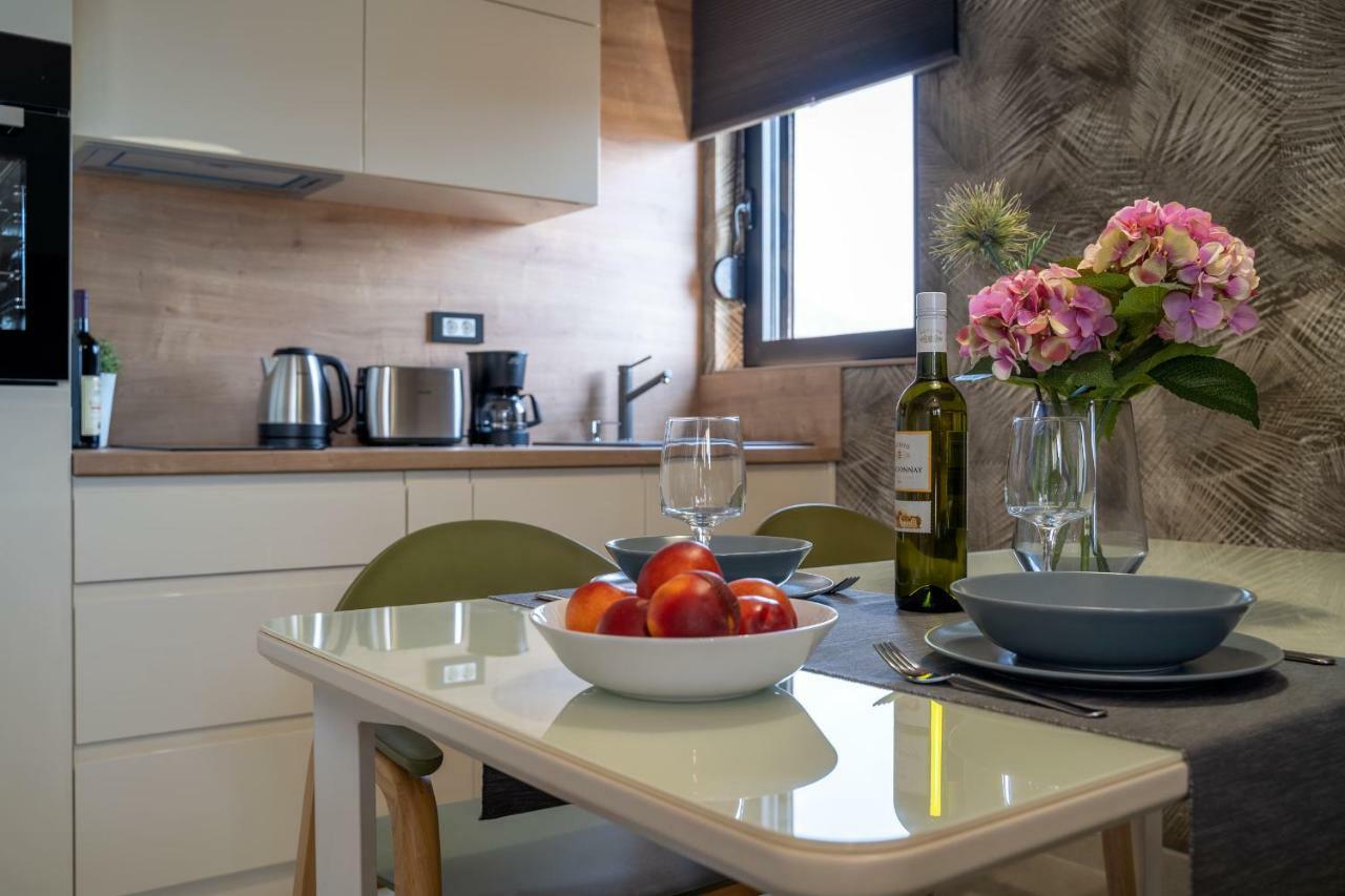 Sealine Apartments A1 Tivat Exterior foto